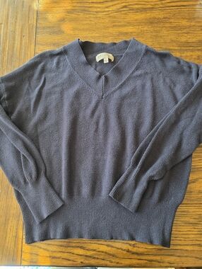 Philosophy Women's Dark Navy V-Neck Sweater